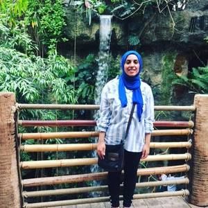 Meet your Posher, Fatima